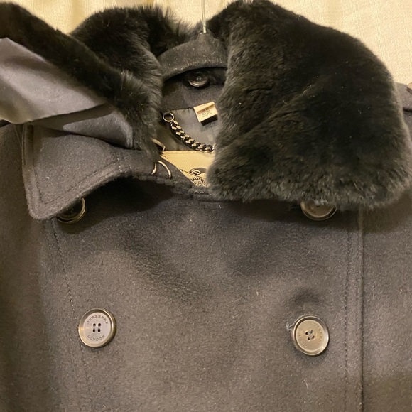 Burberry cashmere trench coat with removable fur collar - Picture 6 of 11